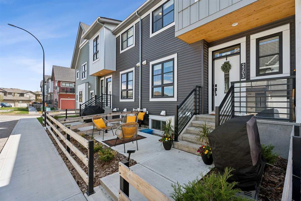 Xxxx, Xxx Walgrove Court Se Calgary Alberta T2X 4N1 Walden Details