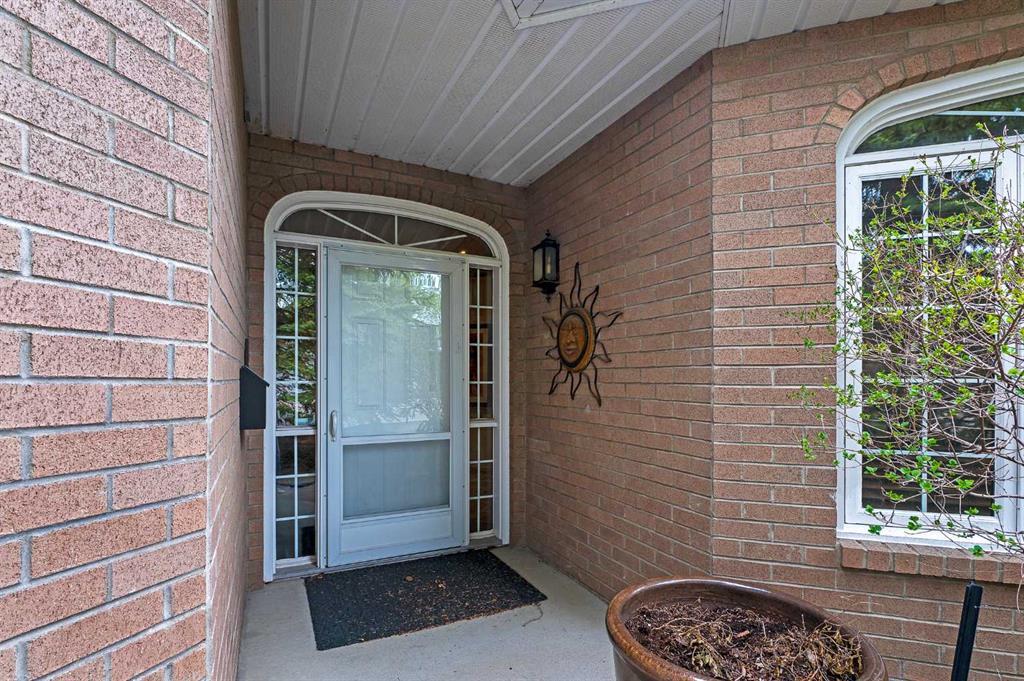 Xxx, Xxxx Elbow Drive Sw Calgary Alberta T2V 1H7 Windsor Park Details