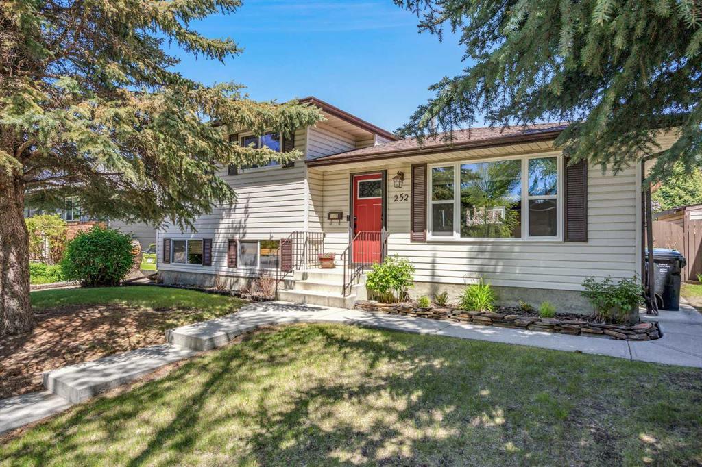 Xxx Woodridge Drive Sw Calgary Alberta T2W 3S2 Woodlands Details