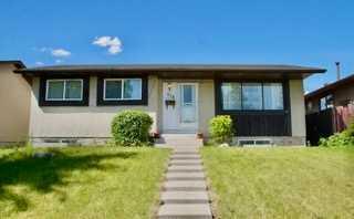 Xxx Pinecliff Drive Ne Calgary Alberta T1Y3Y3 Pineridge Details
