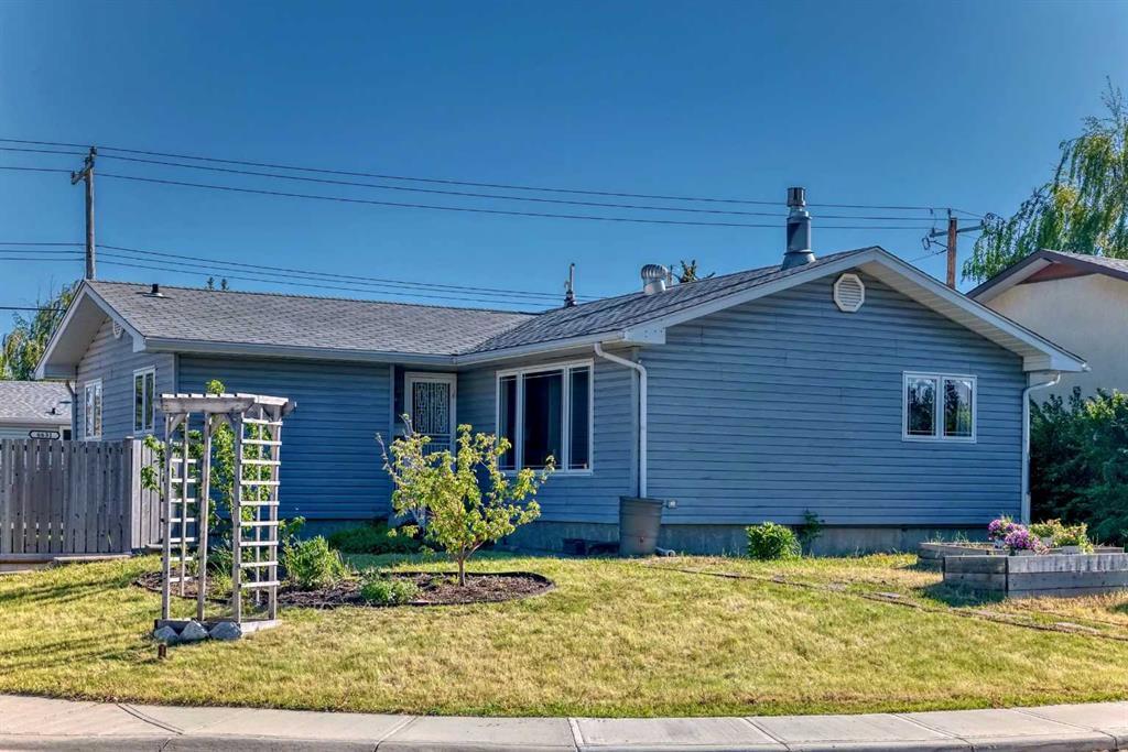 Xxxx X Avenue Se Calgary Alberta T2A 3V1 Penbrooke Meadows Details