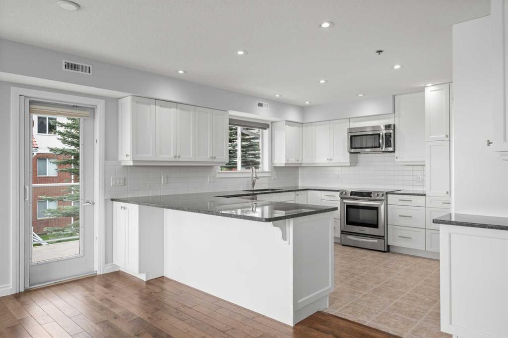 Xxxx, Xxxx Simcoe Boulevard Sw Calgary Alberta T3H 3L9 Signal Hill Details