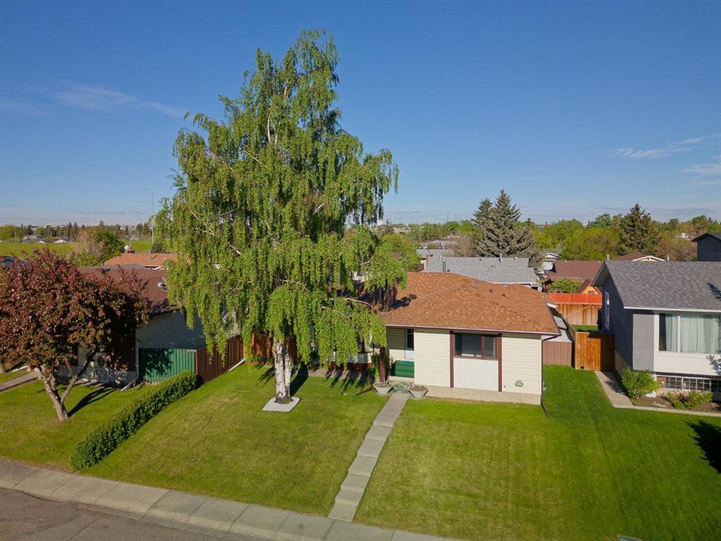 Xxx Rundlefield Crescent Ne Calgary Alberta T1Y 2V5 Rundle Details