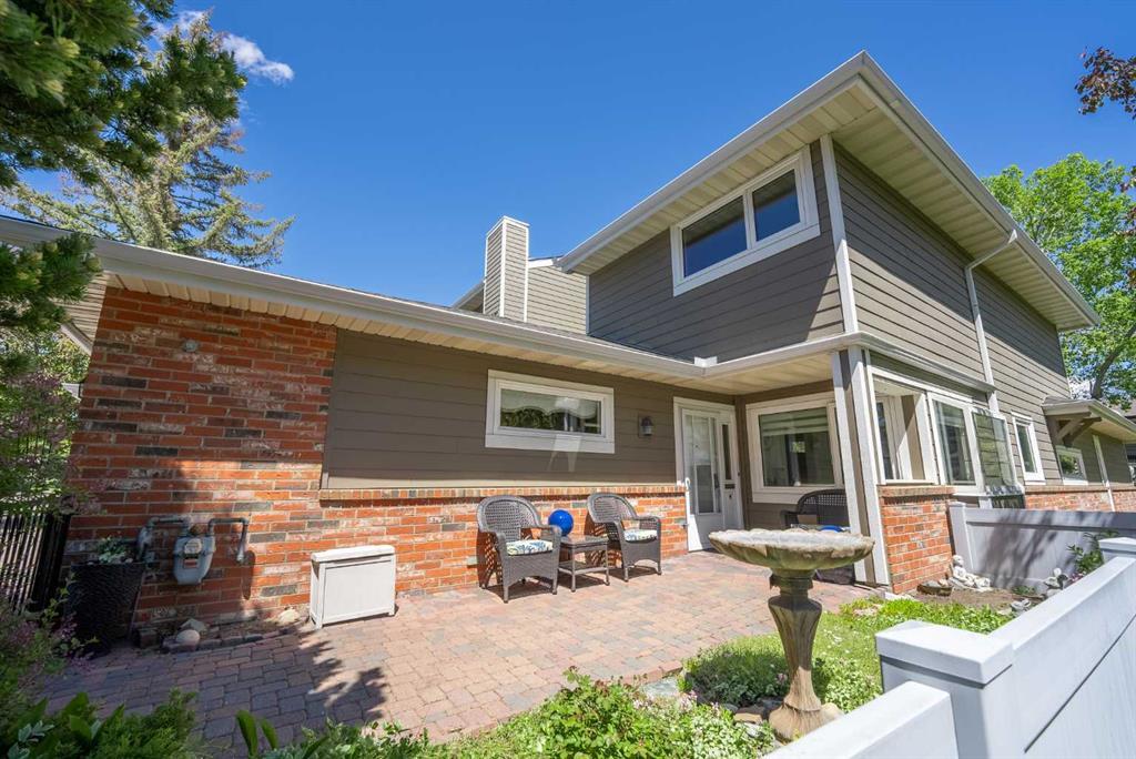 X Woodmeadow Close Sw Calgary Alberta T2W 4L8 Woodlands Details