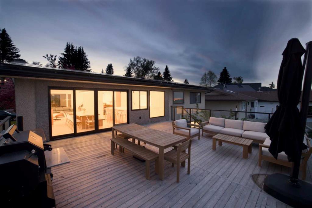 Xxxx Nesbitt Road Nw Calgary Alberta T2K 2N5 North Haven Details