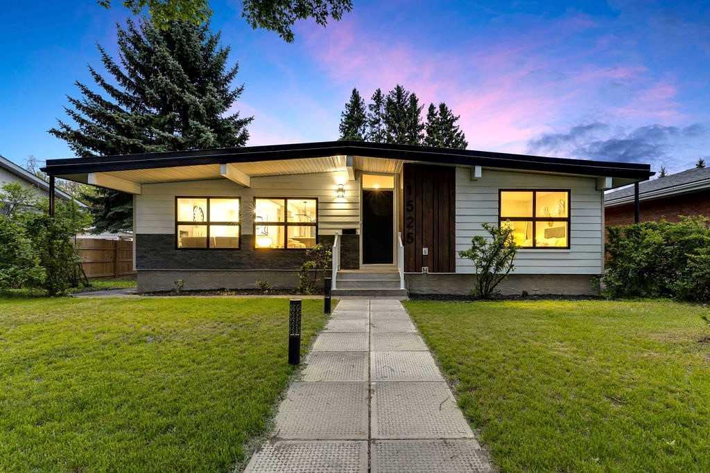 Xxxx Northmount Drive Nw Calgary Alberta T2L 0G8 Brentwood Details