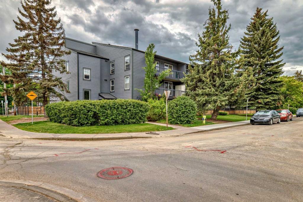 Xxx, Xxxx Xx Avenue Nw Calgary Alberta T2M 0R2 Capitol Hill Details