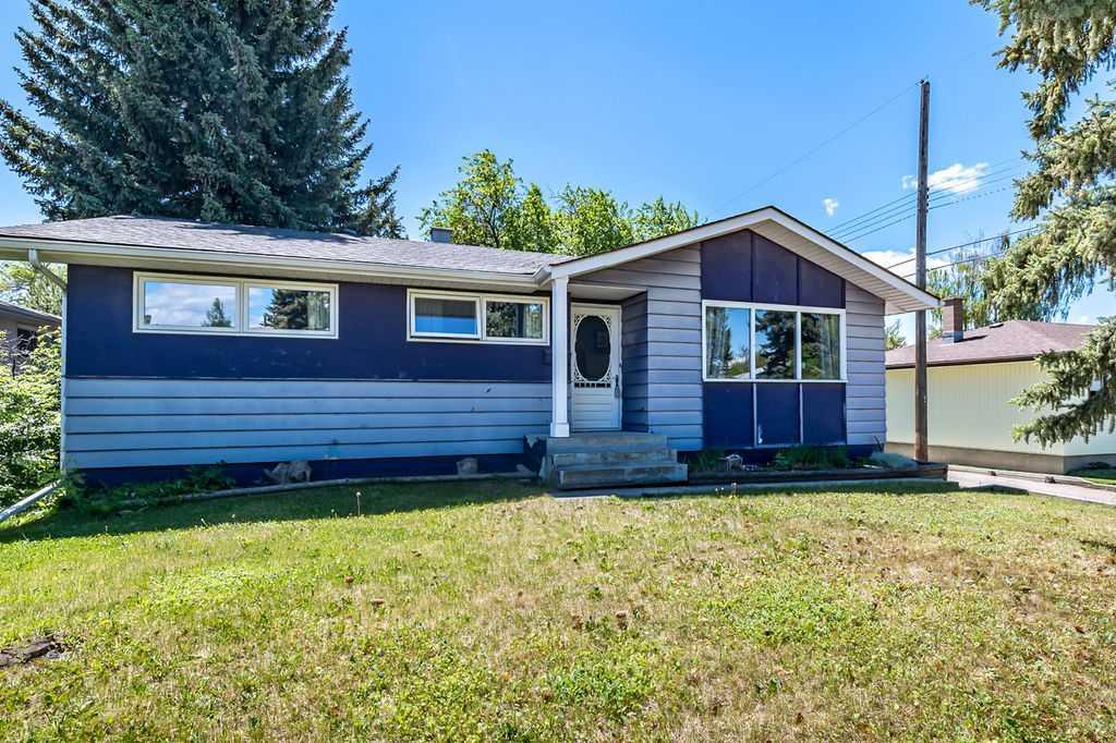 Xxxx Xx Avenue Sw Calgary Alberta T2V 0W5 Haysboro Details