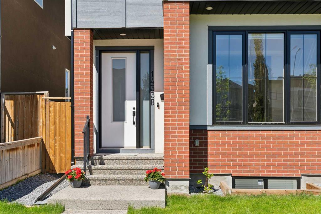 Xxxxb Xx Street Sw Calgary Alberta T3C 1X7 Rosscarrock Details