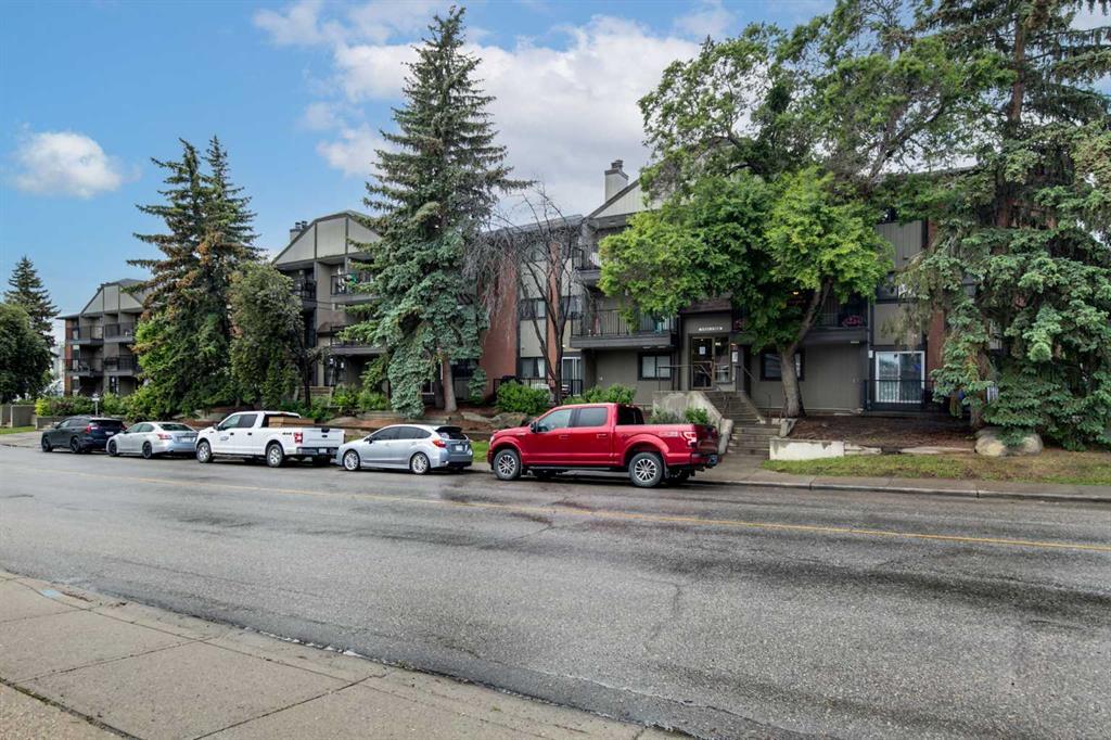 Xxxx, Xxxxx X Street Sw Calgary Alberta T2W5H1 Canyon Meadows Details