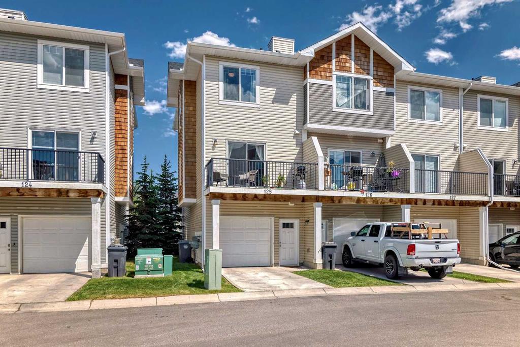 Xxx, Xxxx Kings Heights Gate Se Airdrie Alberta T4A 0T3 Kings Heights Details