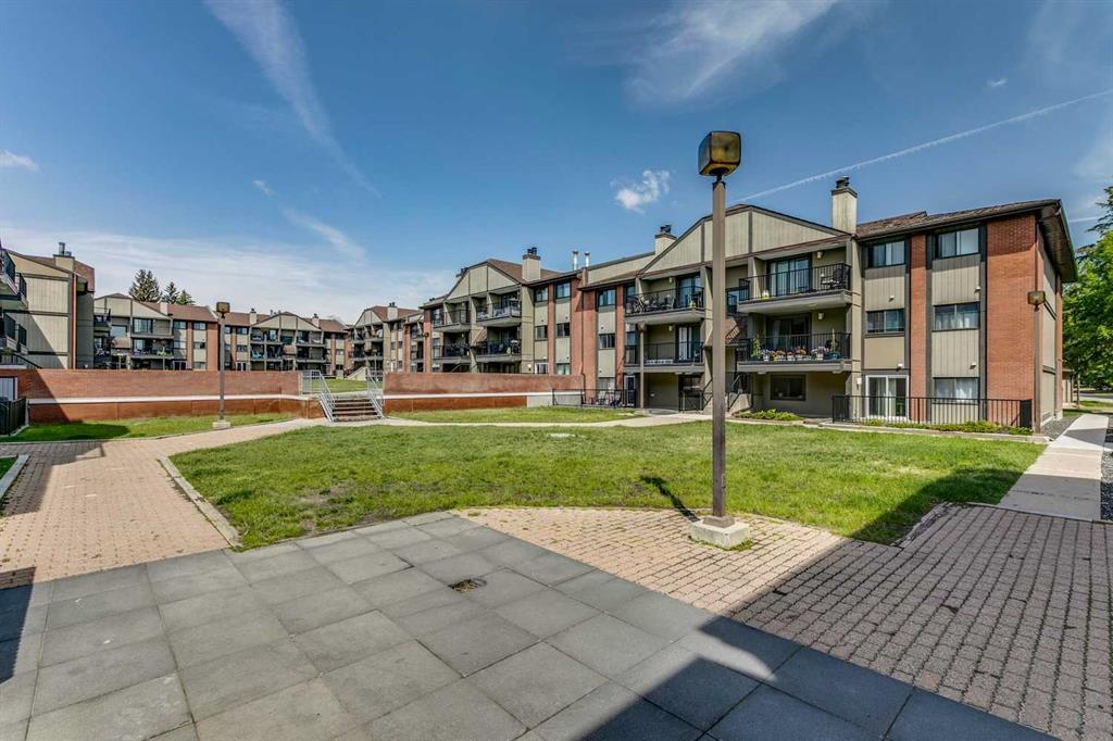 Xxxx, Xxxxx X Street Sw Calgary Alberta T2W5H1 Canyon Meadows Details