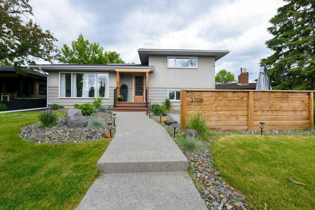 Xxxx Xx Avenue Sw Calgary Alberta T3E 1A5 Rutland Park Details