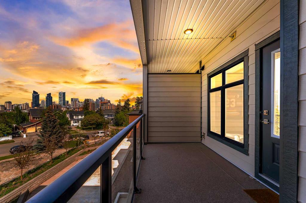 Xxx, Xxxx Xx Avenue Sw Calgary Alberta T2T 0E7 Scarboro Details