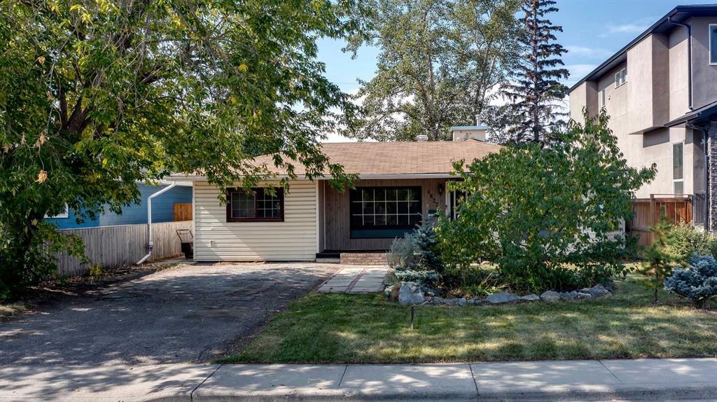 Xxxx Xx Street Nw Calgary Alberta T3B 2R4 Bowness Details