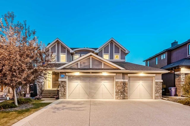 142a Springbluff Boulevard Southwest, Calgary