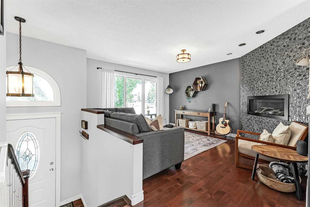 Xxx Midridge Drive Se Calgary Alberta T2X 1B3 Midnapore Details