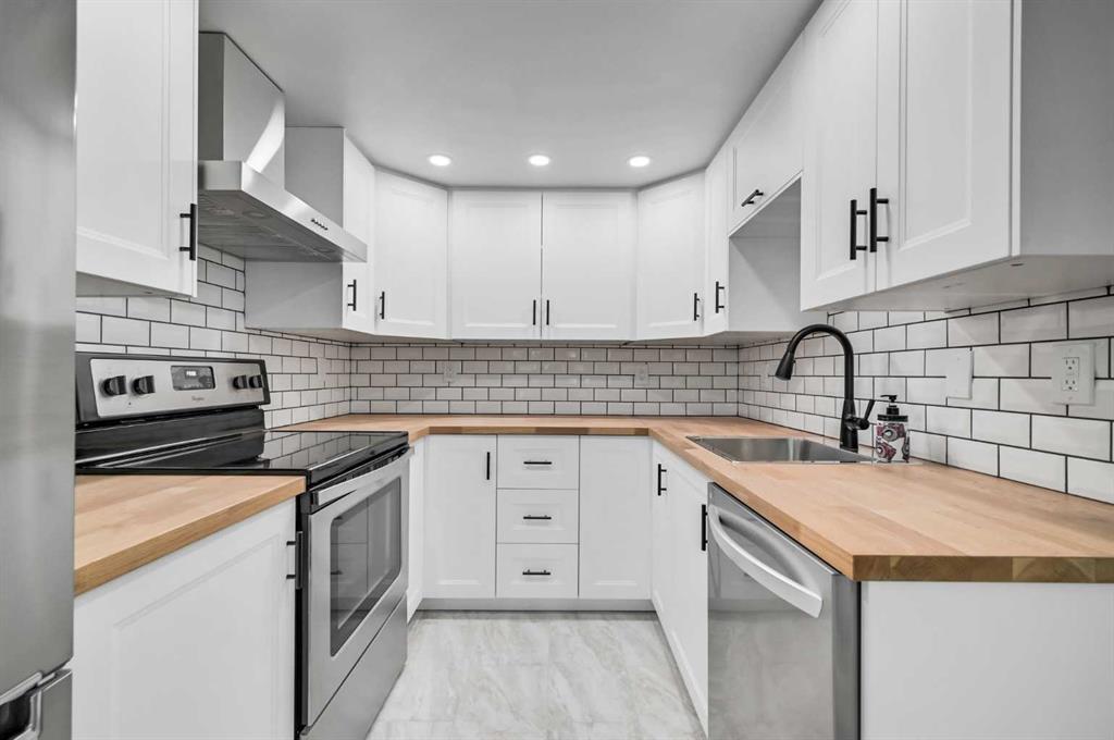 Xxx, Xxxx Xx Avenue Nw Calgary Alberta T2K 5S4 Huntington Hills Details