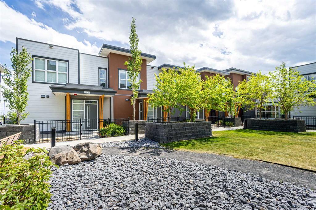 Xxxx, Xx Burma Star Road Sw Calgary Alberta T3E 8A9 Currie Barracks Details