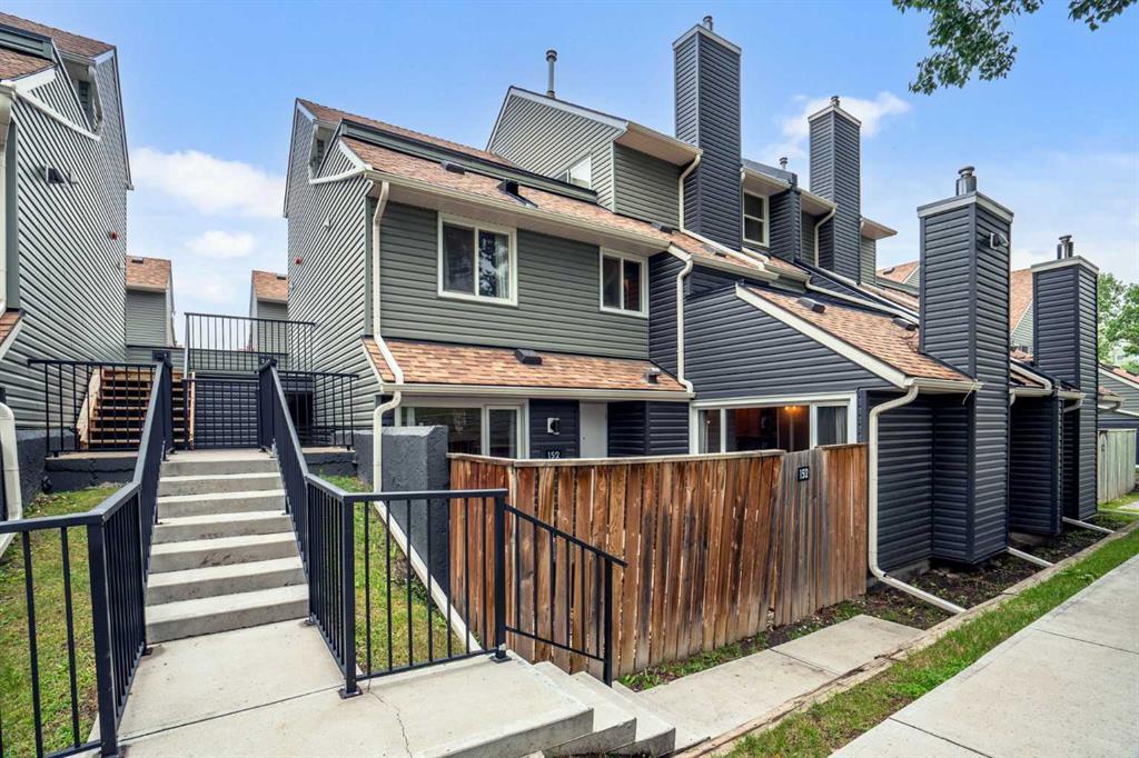 Xxx, Xx Glamis Green Sw Calgary Alberta T3E 6V1 Glamorgan Details