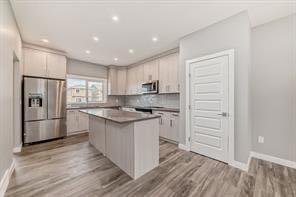 Xxx Midgrove Mews  Sw Airdrie Alberta T4B 5H1 Midtown Details