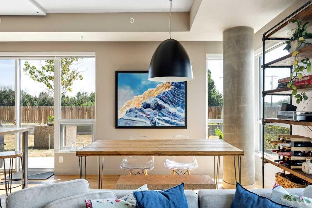 Xxx, Xx Inglewood Park Se Calgary Alberta T2G 1B7 Inglewood Details