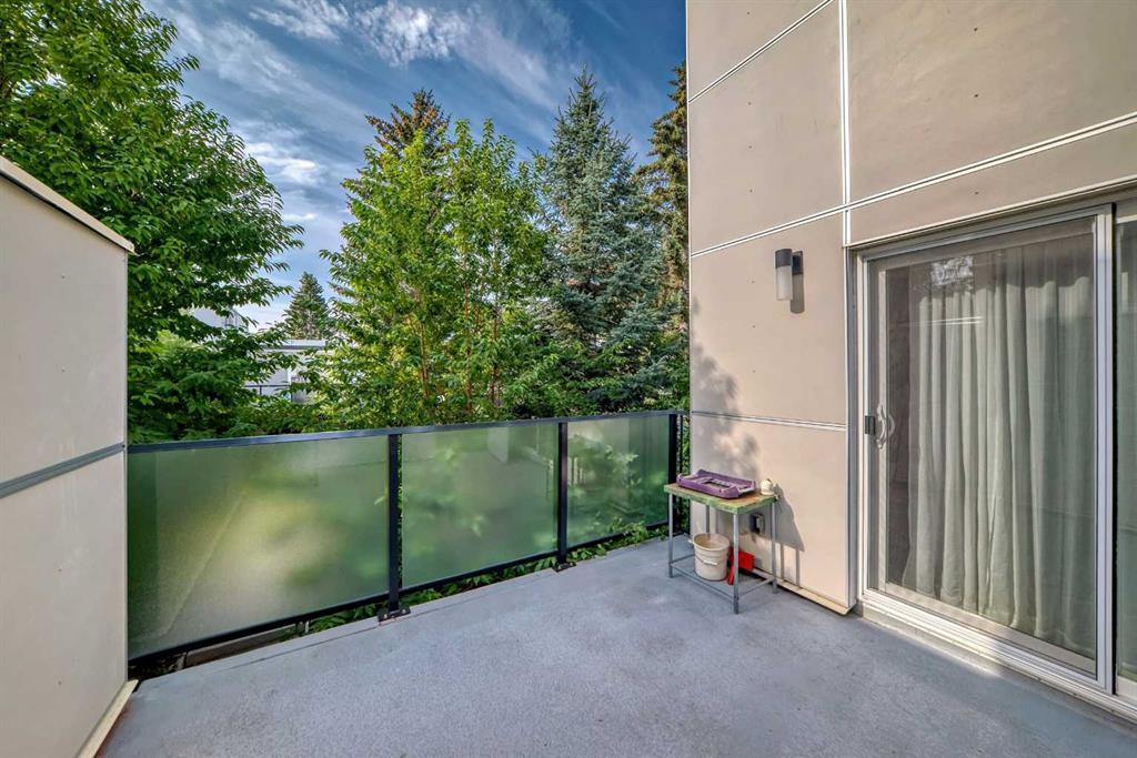 Xxx, Xxxx Elbow Drive Sw Calgary Alberta T2V 0E6 Kelvin Grove Details