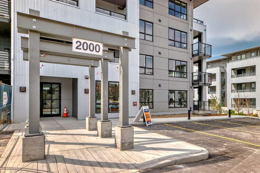 Xxxx, Xxx Livingston Common Ne Calgary Alberta T3p1M5 Livingston Details