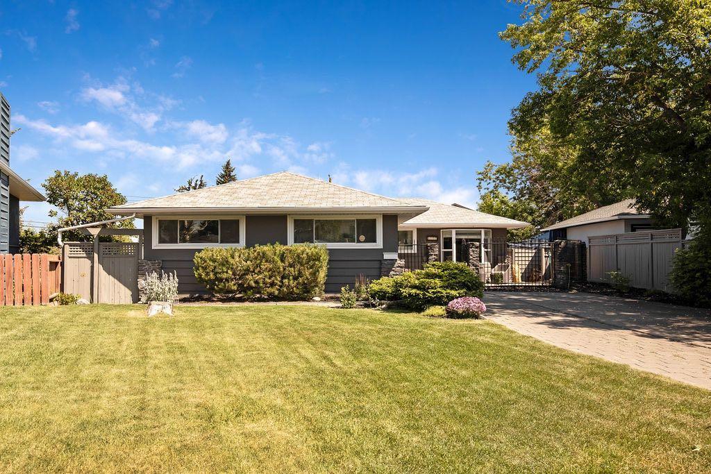 Xxxx Green Ridge Road Sw Calgary Alberta T3E4B1 Glendale Details