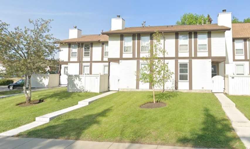 Xx, Xxxx Xx Street Ne Calgary Alberta T1Y 4K8 Pineridge Details