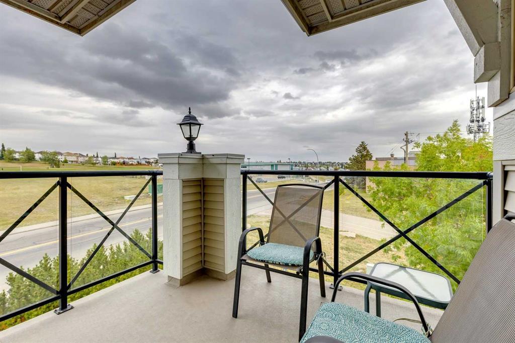 Xxxx, Xxxx Arbour Lake Road Nw Calgary Alberta T3G 4Y8 Arbour Lake Details