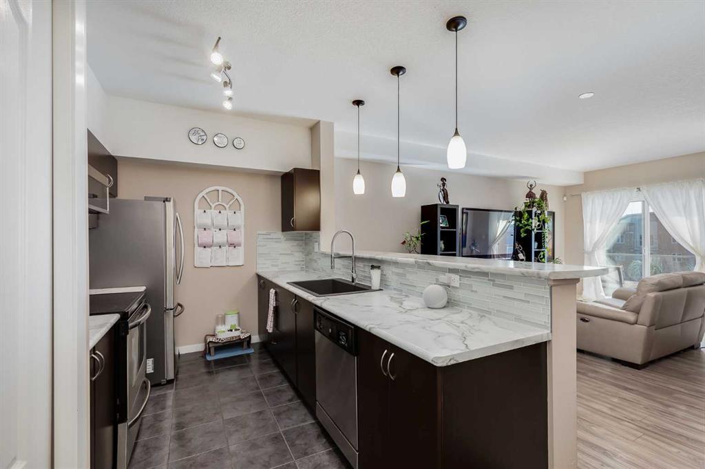 Xxxx, Xxx East Lake Boulevard Ne Airdrie Alberta T4A0G6 East Lake Industrial Details