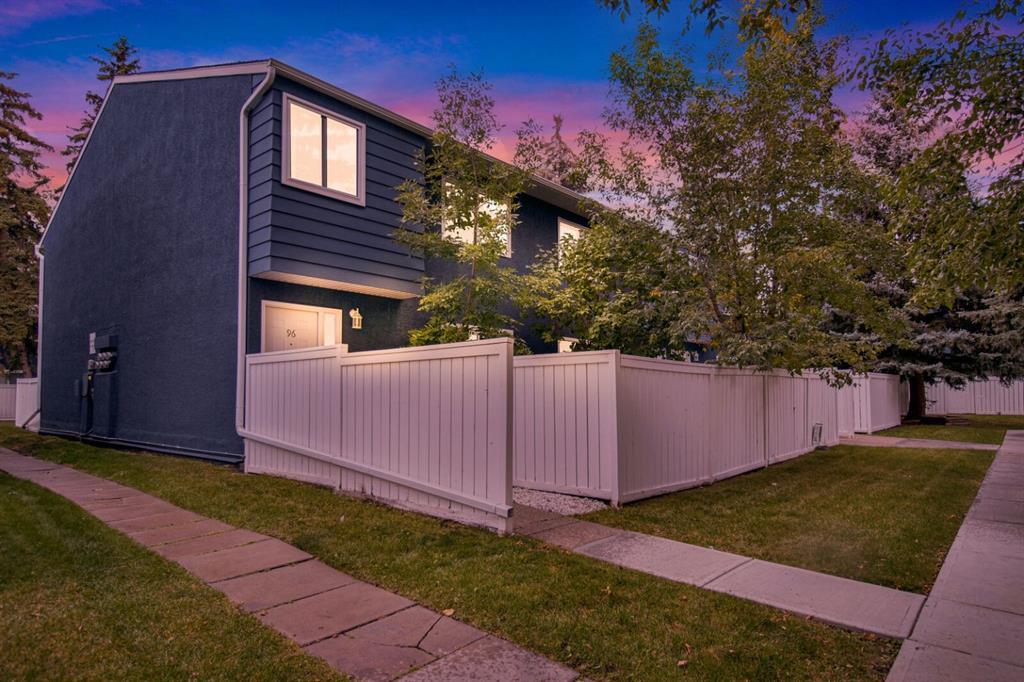 Xx, Xxx Xx Avenue Se Calgary Alberta T2J 0A4 Acadia Details