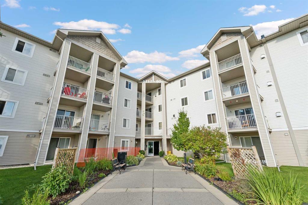 Xxx, Xxxx Xx Street Se Calgary Alberta T2A 7X7 Red Carpet Details