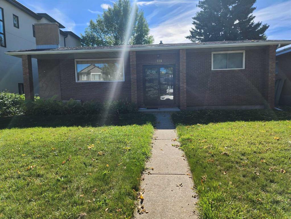 Xxxx Xx Avenue Sw Calgary Alberta T3E 1K9 Lincoln Park Details