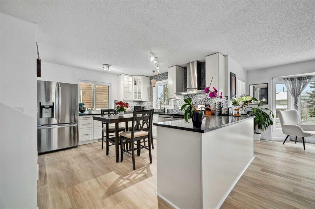 Xx Macewan Glen Road Nw Calgary Alberta T3K 2J3 MacEwan Glen Details