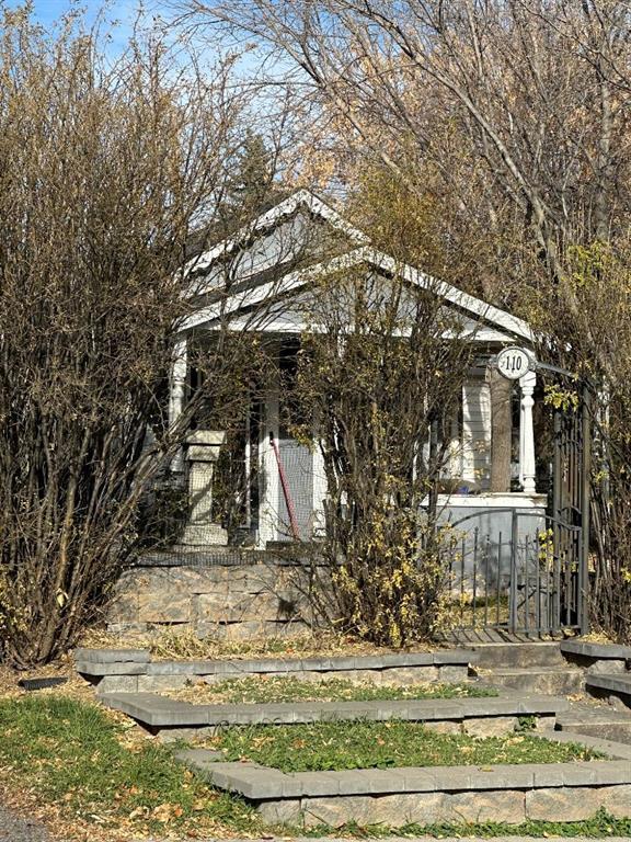 Xxx Xx Avenue Ne Calgary Alberta T2E2E7 Tuxedo Park Details