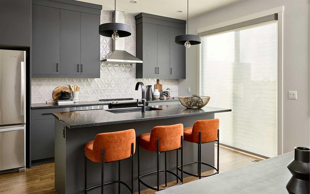 Xxxxx Sheriff King Street Calgary Alberta T2X 5G7 Pine Creek Details