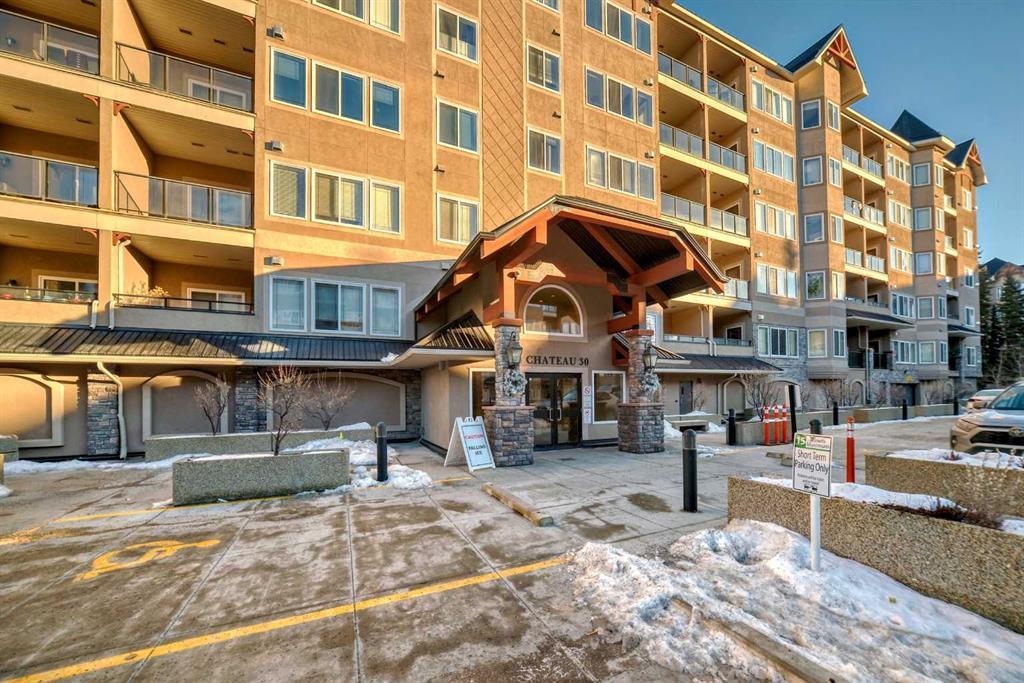 Xxx, Xx Discovery Ridge Close Sw Calgary Alberta T3H5X5 Discovery Ridge Details