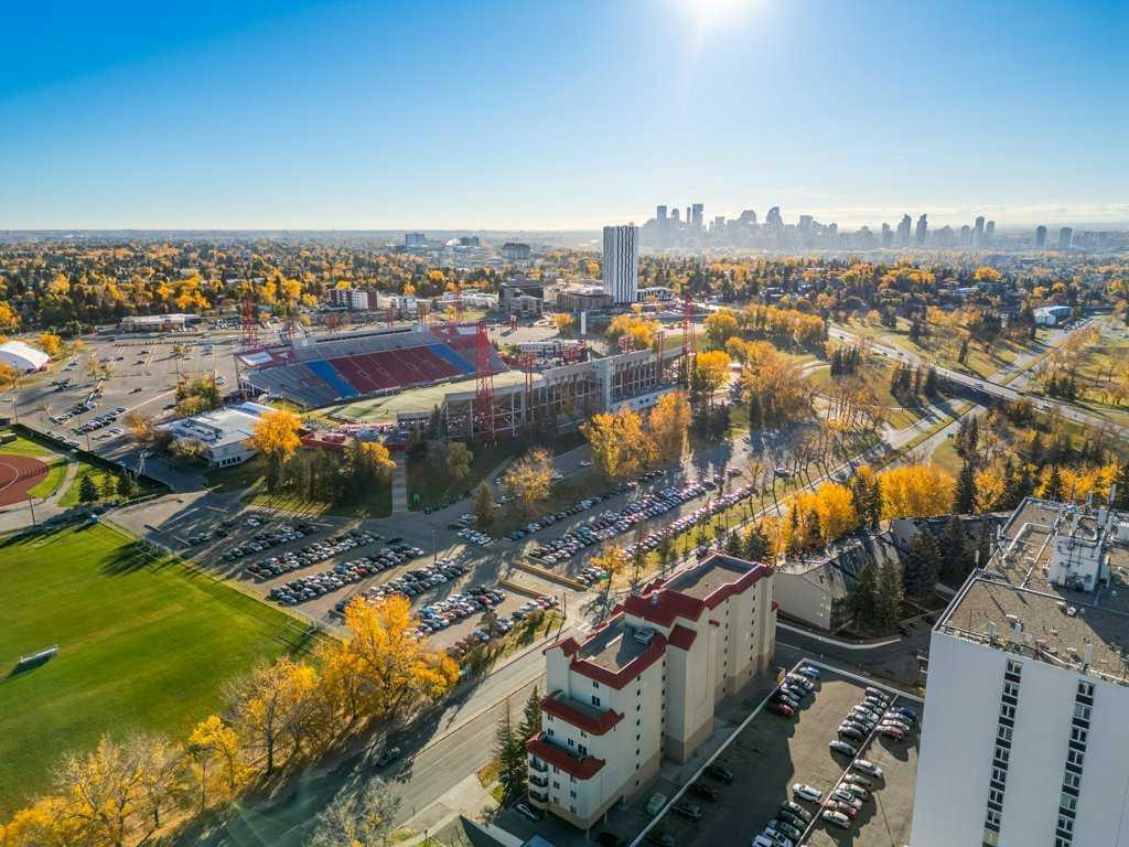 Xxx, Xxxx University Drive Nw Calgary Alberta T2N 4T4 University Heights Details