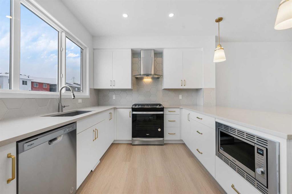 Xxx Hotchkiss Drive Se Calgary Alberta T3S 0J7 Hotchkiss Details