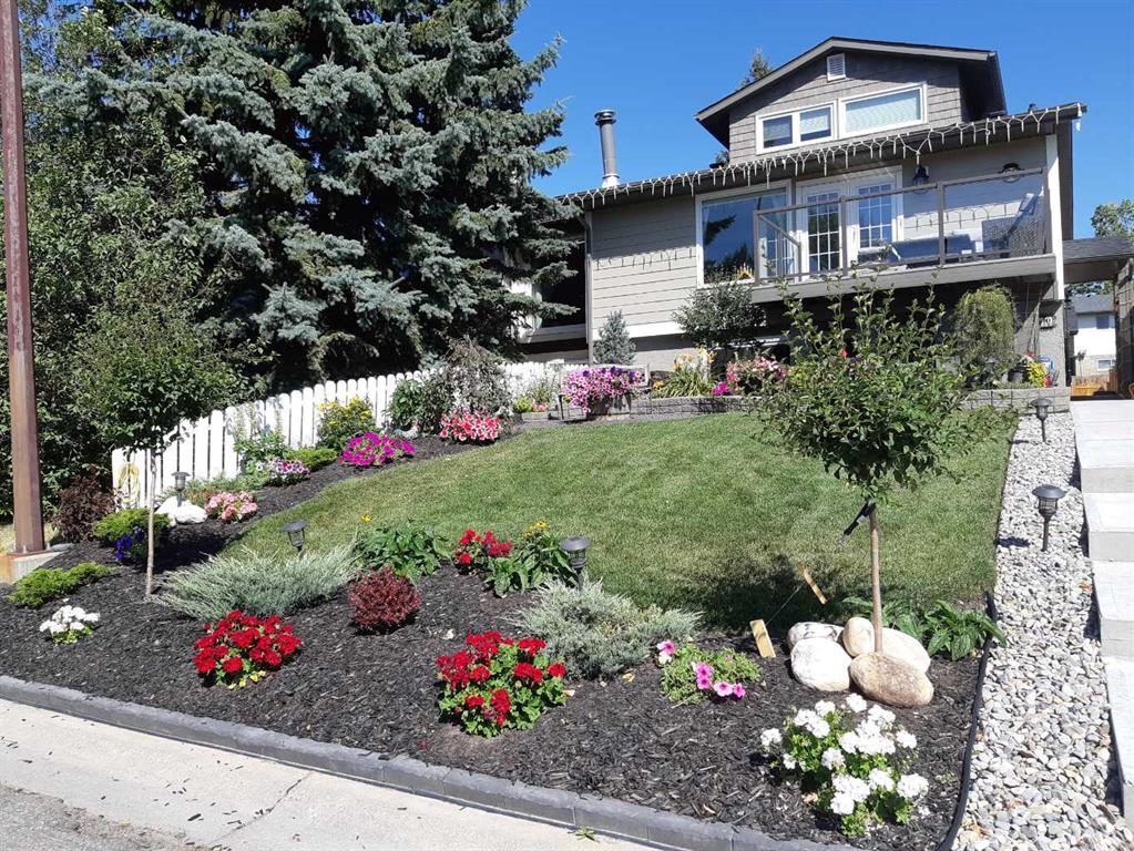 Xx Ranchero Rise Nw Calgary Alberta T3G 1E2 Ranchlands Details