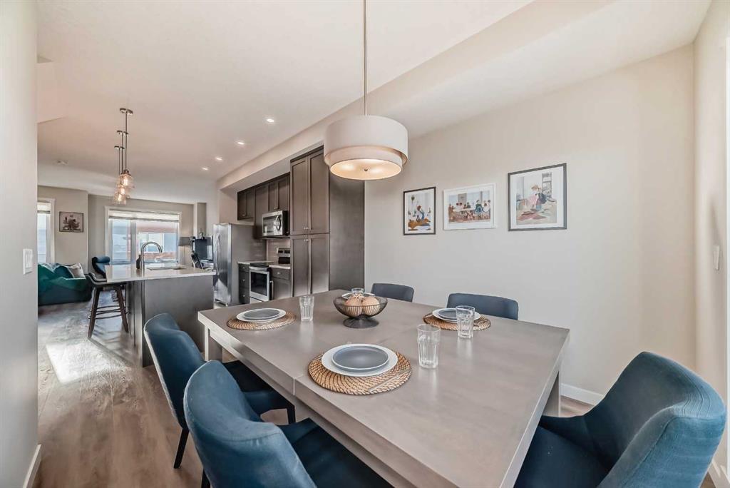 Xxx Shawnee Common Sw Calgary Alberta T2Y 0P9 Shawnee Slopes Details