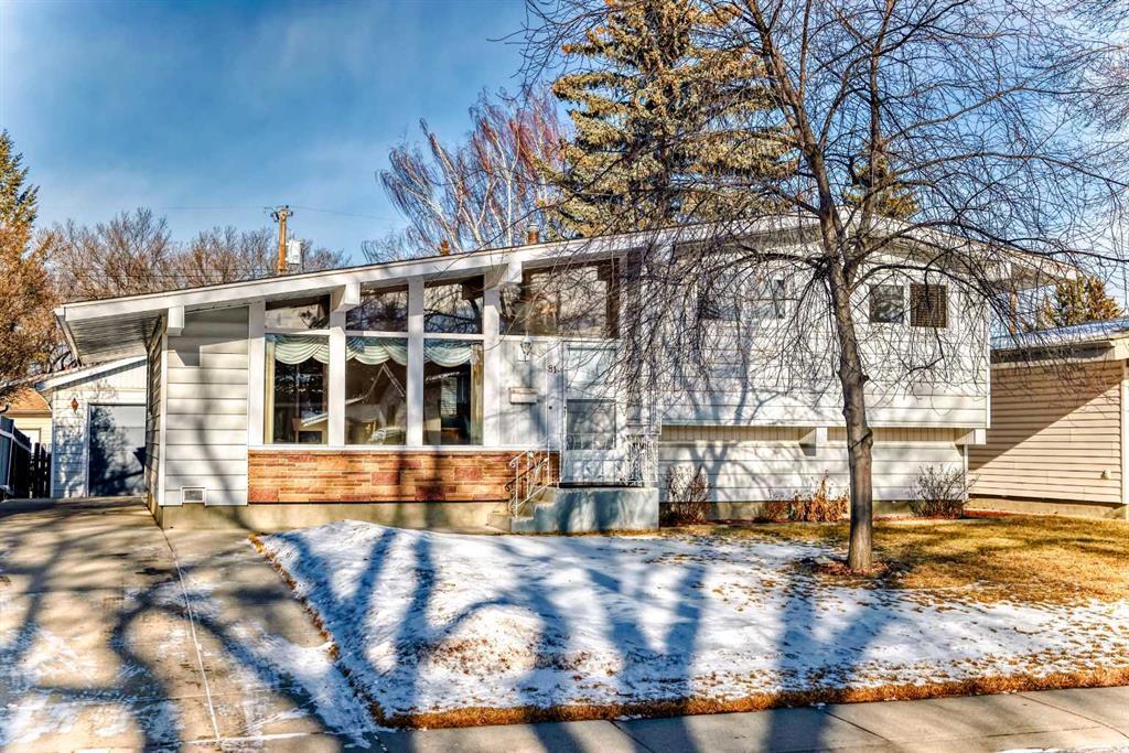 Xx Armstrong Crescent Se Calgary Alberta T2J 0X2 Acadia Details