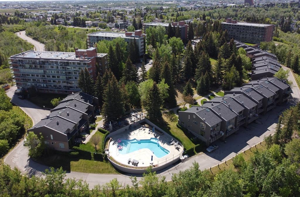 X, Xxxx Rideau Place Sw Calgary Alberta T2S 2T1 Rideau Park Details