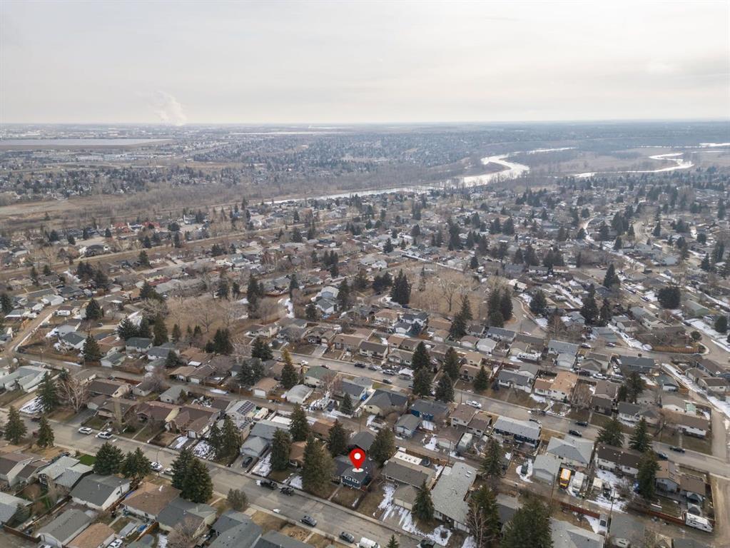 Xxx Queensland Circle Se Calgary Alberta T2J 4E5 Queensland Details