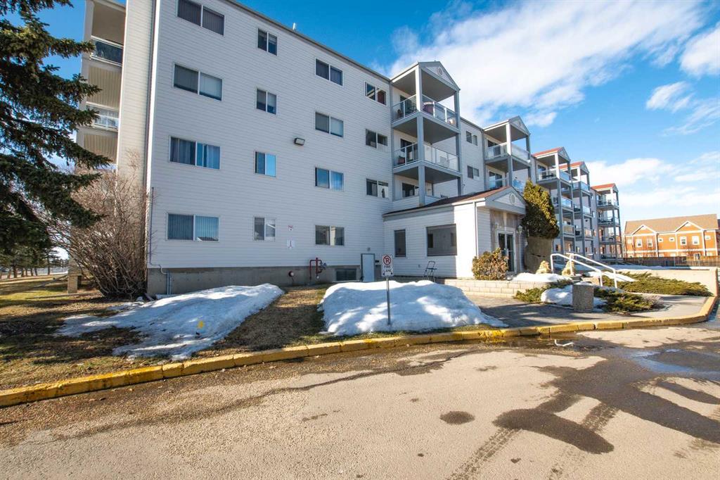 Xxx, Xxxx Xx Avenue Grande Prairie Alberta T8V 6Z7 Highland Park Details