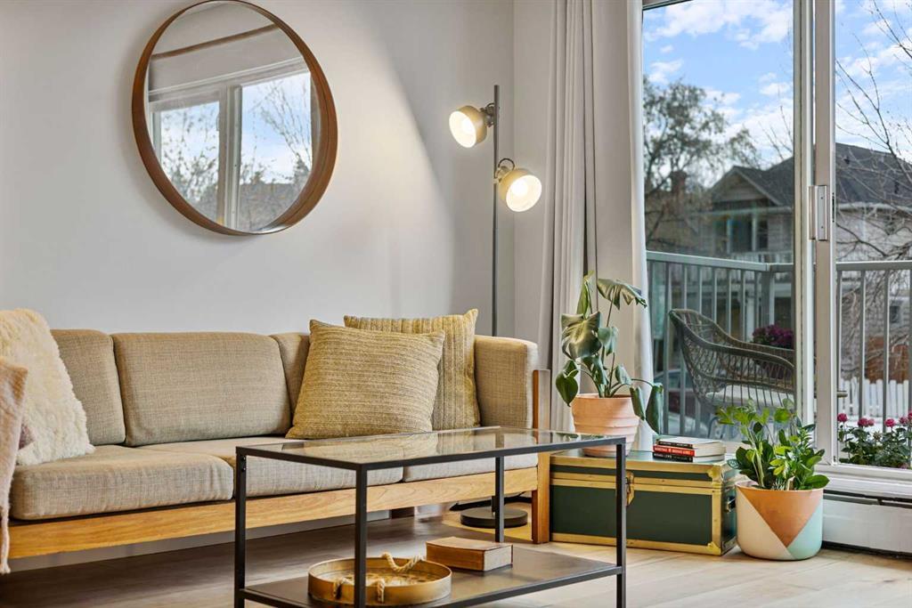 Xxx, Xxxx Xx Avenue Sw Calgary Alberta T3C 0W5 Sunalta Details