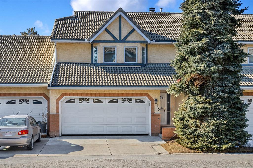 Xx Richelieu Court Sw Calgary Alberta T3E7E9 Lincoln Park Details