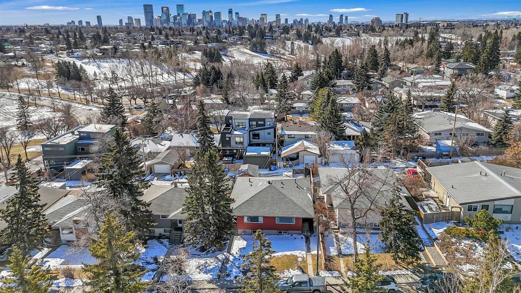 Xxxa Xx Avenue Nw Calgary Alberta T2K 0B1 Cambrian Heights Details